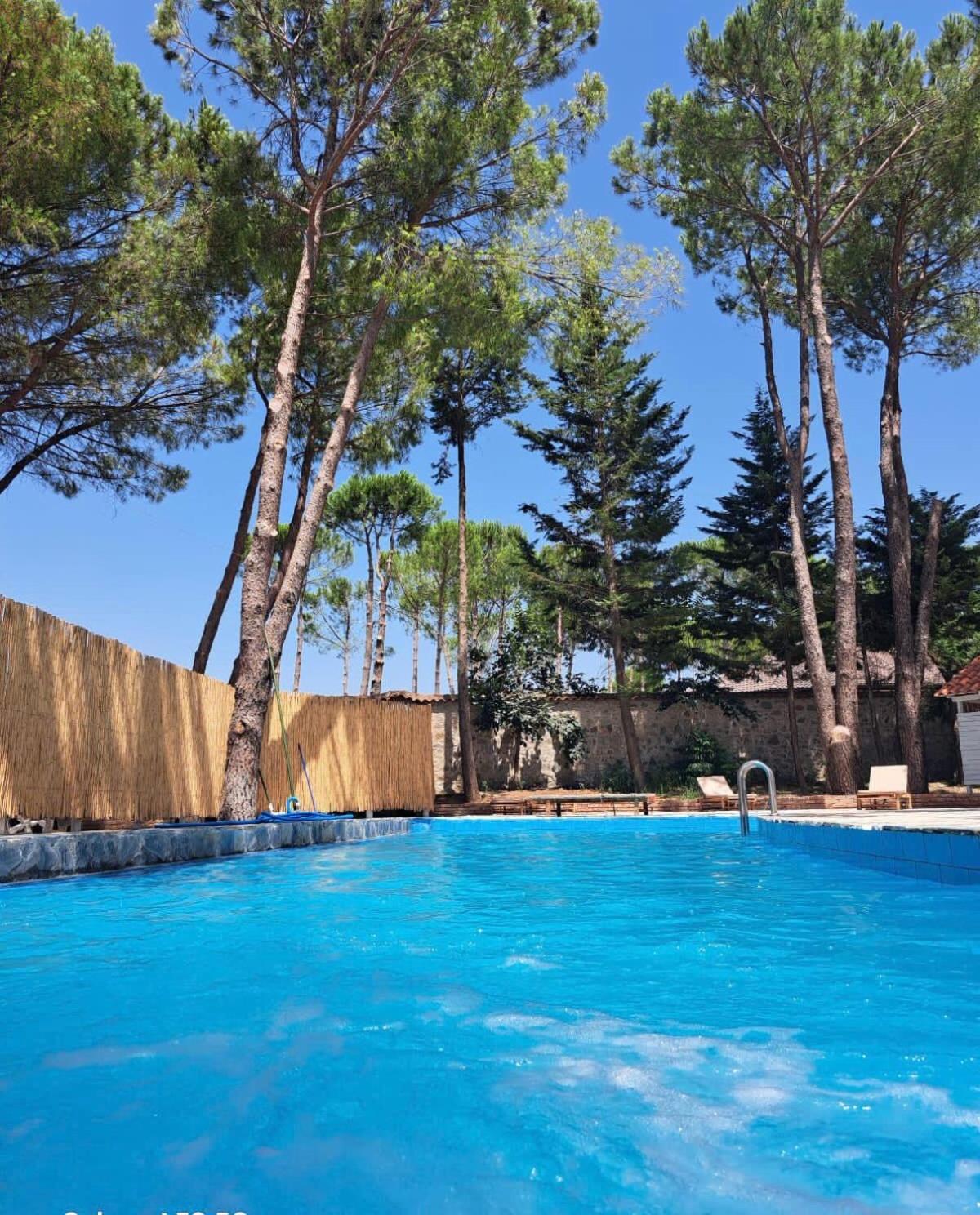 Kriva Resort Elbasani Exterior foto