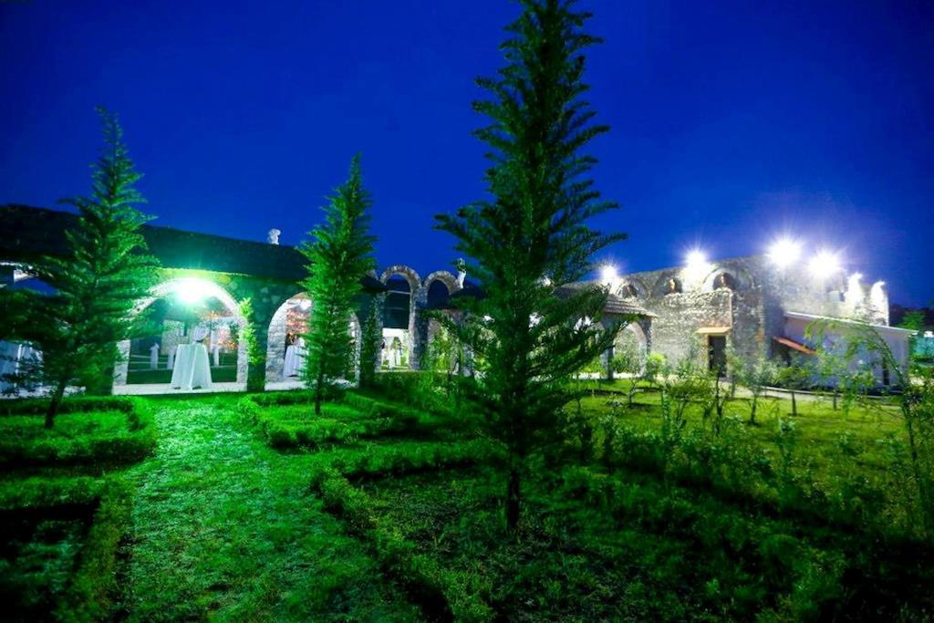 Kriva Resort Elbasani Exterior foto